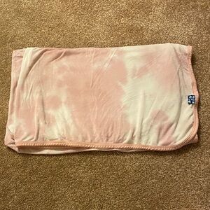 KICKEE PANTS. Bamboo swaddle.